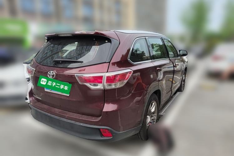 Used Toyota Highlander 2015 2.0T Four-Wheel Drive Ultimate Edition 7-Seater Rear Right 45 Deg
