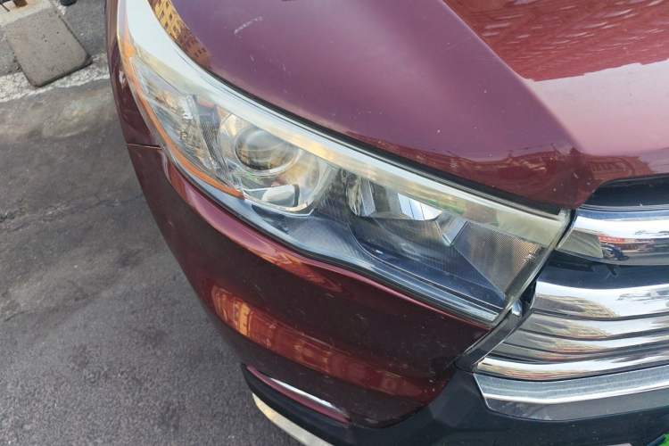 Used Toyota Highlander 2015 2.0T Four-Wheel Drive Luxury Edition 7-Seater Right Front Headlight