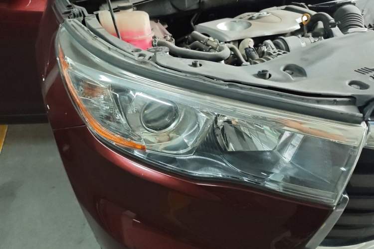 Used Toyota Highlander 2015 2.0T Four-Wheel Drive Luxury Edition 7-Seater Right Front Headlight