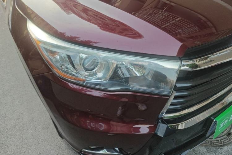 Used Toyota Highlander 2015 2.0T Four-Wheel Drive Luxury Edition 7-Seater Right Front Headlight