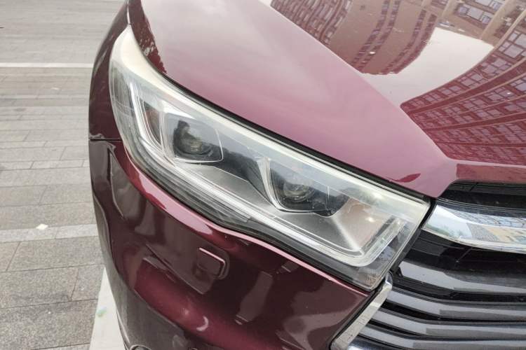 Used Toyota Highlander 2015 2.0T Four-Wheel Drive Ultimate Edition 7-Seater Right Front Headlight