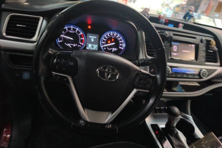Used Toyota Highlander 2015 2.0T Four-Wheel Drive Luxury Edition 7-Seater Steering Wheel