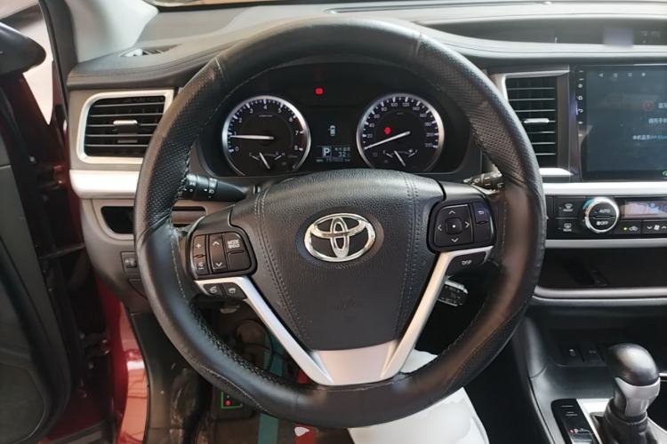 Used Toyota Highlander 2015 2.0T Four-Wheel Drive Luxury Edition 7-Seater Steering Wheel