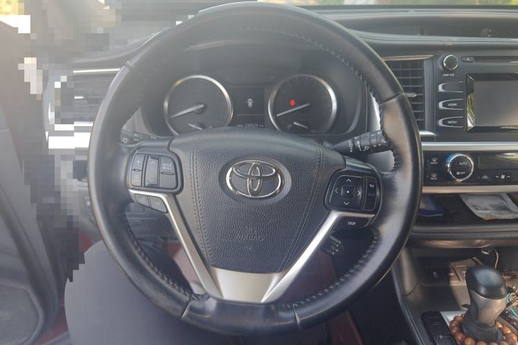 Used Toyota Highlander 2015 2.0T Four-Wheel Drive Luxury Edition 7-Seater Steering Wheel