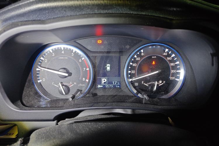 Used Toyota Highlander 2015 2.0T Four-Wheel Drive Luxury Edition 7-Seater Instrument Cluster