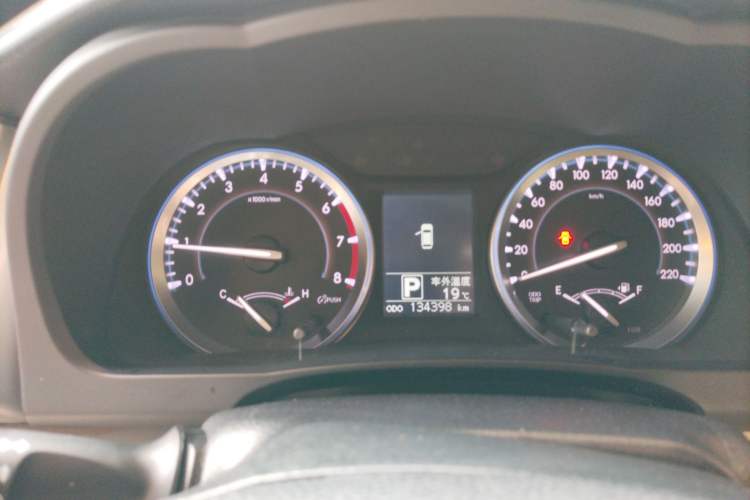 Used Toyota Highlander 2015 2.0T Two-Wheel Drive Elite Edition 7 Seats Instrument Cluster