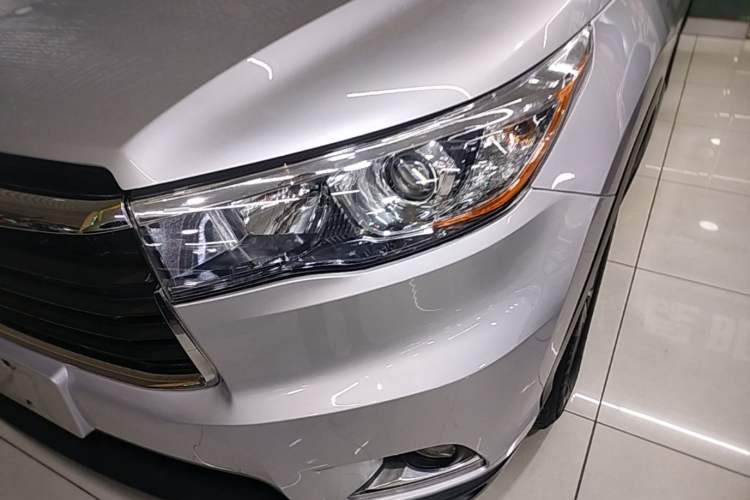 Used Toyota Highlander 2015 2.0T Four-Wheel Drive Elite Edition 7-Seater Left Front Headlight