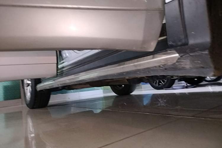 Used Toyota Highlander 2015 2.0T Four-Wheel Drive Elite Edition 7-Seater Right Side Sill