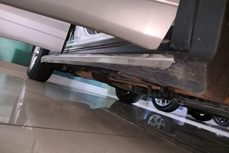 Used Toyota Highlander 2015 2.0T Four-Wheel Drive Elite Edition 7-Seater Right Side Sill