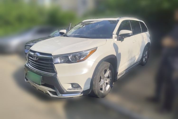 Used Toyota Highlander 2015 2.0T Four-Wheel Drive Luxury Edition 7-Seater Guazi used car, China used car export, Used car for sale, Used  cars, Cheapest cars for sale