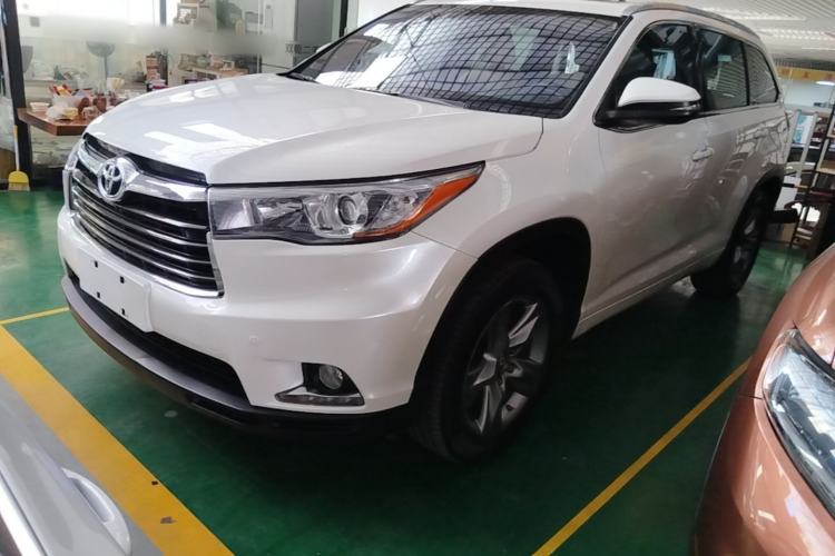 Used Toyota Highlander 2015 2.0T Two-Wheel Drive Luxury Edition 7 Seats Guazi used car, China used car export, Used car for sale, Used Toyota cars, Cheapest cars for sale