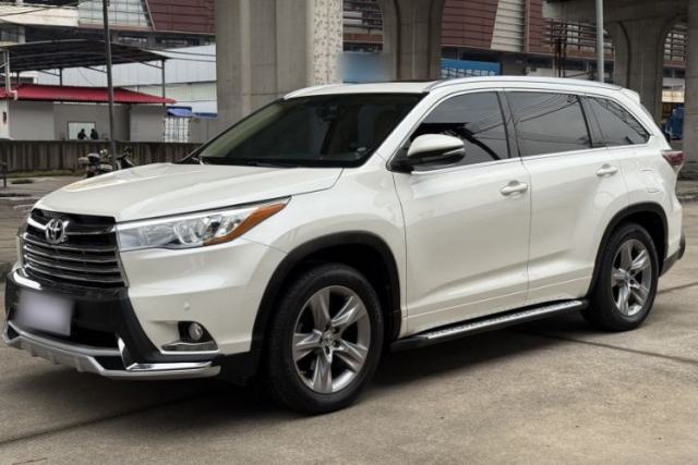 Used Toyota Highlander 2015 2.0T Four-Wheel Drive Luxury Edition 7-Seater