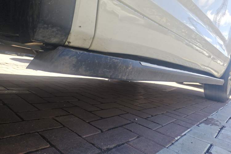 Used Toyota Highlander 2015 2.0T Four-Wheel Drive Luxury Edition 7-Seater Chassis Front Left