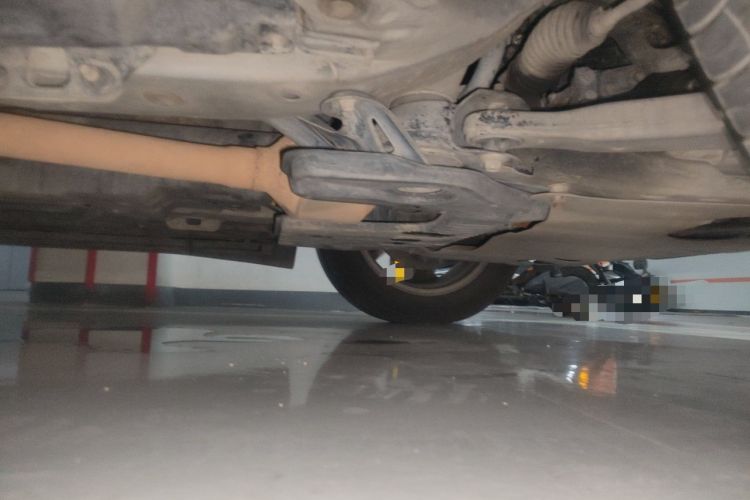Used Toyota Highlander 2015 2.0T Four-Wheel Drive Ultimate Edition 7-Seater Chassis Front Right