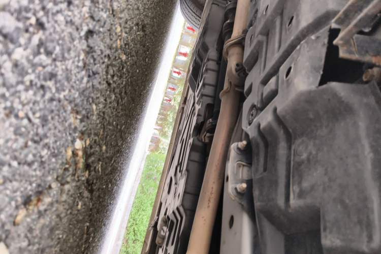 Used Toyota Highlander 2015 2.0T Four-Wheel Drive Luxury Edition 7-Seater Chassis Front Right