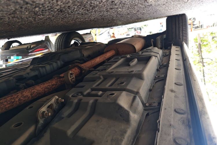 Used Toyota Highlander 2015 2.0T Four-Wheel Drive Luxury Edition 7-Seater Chassis Front Right