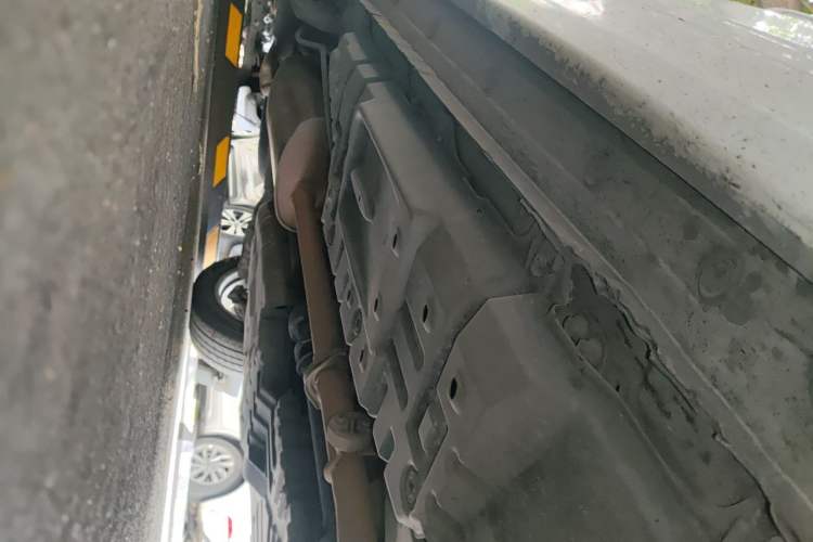 Used Toyota Highlander 2015 2.0T Four-Wheel Drive Ultimate Edition 7-Seater Chassis Front Right