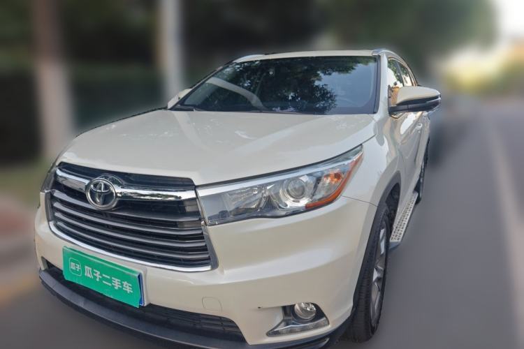 Used Toyota Highlander 2015 2.0T Four-Wheel Drive Luxury Edition 7-Seater Guazi used car, China used car export, Used car for sale, Used  cars, Cheapest cars for sale
