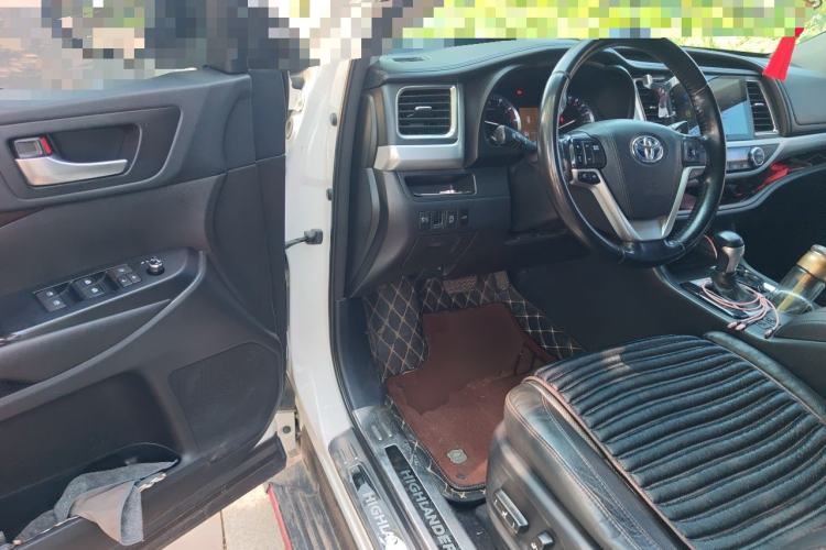 Used Toyota Highlander 2015 2.0T Four-Wheel Drive Luxury Edition 7-Seater Driver Seat