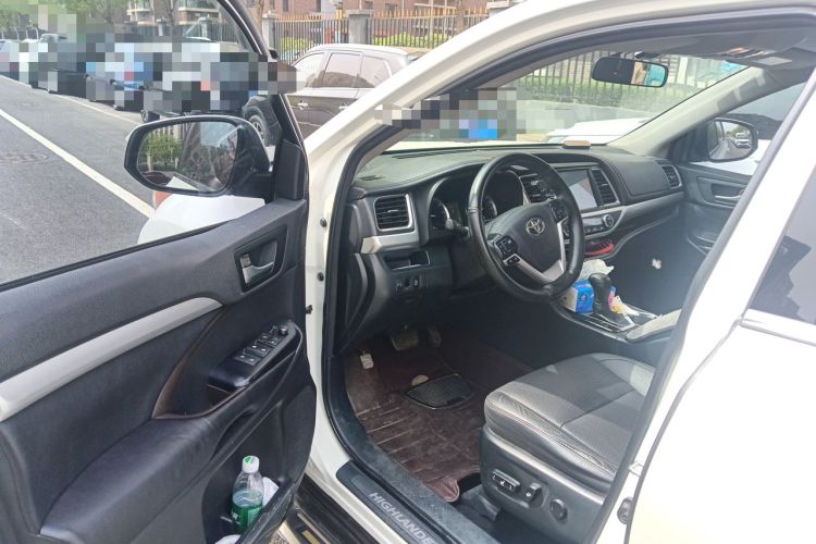 Used Toyota Highlander 2015 2.0T Four-Wheel Drive Luxury Edition 7-Seater Driver Seat