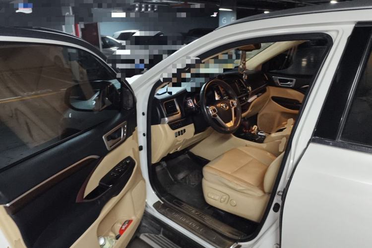 Used Toyota Highlander 2015 2.0T Four-Wheel Drive Ultimate Edition 7-Seater Driver Seat