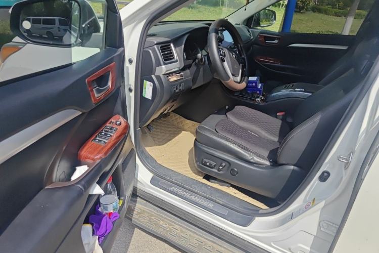 Used Toyota Highlander 2015 2.0T Four-Wheel Drive Luxury Edition 7-Seater Driver Seat