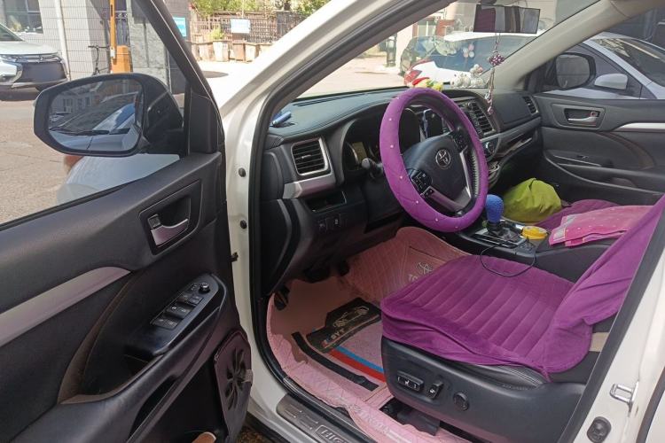 Used Toyota Highlander 2015 2.0T Four-Wheel Drive Luxury Edition 7-Seater Driver Seat