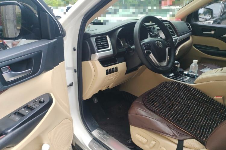Used Toyota Highlander 2015 2.0T Four-Wheel Drive Luxury Edition 7-Seater Driver Seat