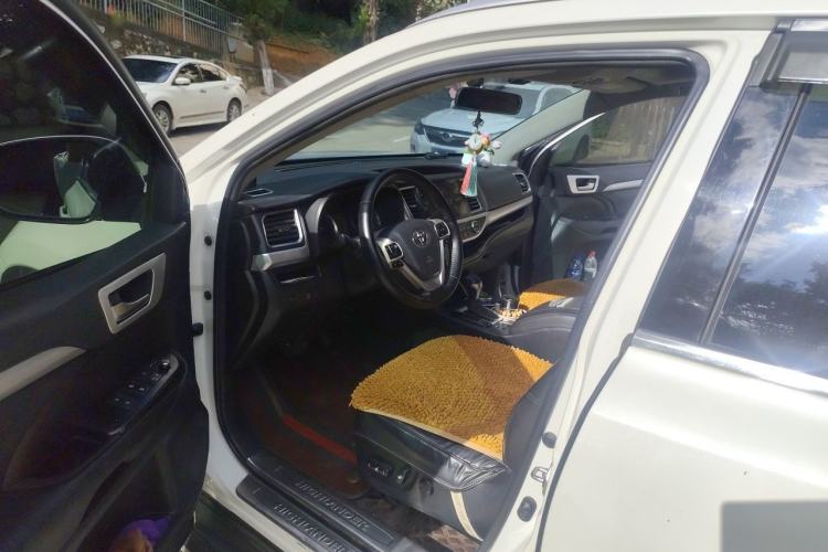 Used Toyota Highlander 2015 2.0T Four-Wheel Drive Luxury Edition 7-Seater Driver Seat