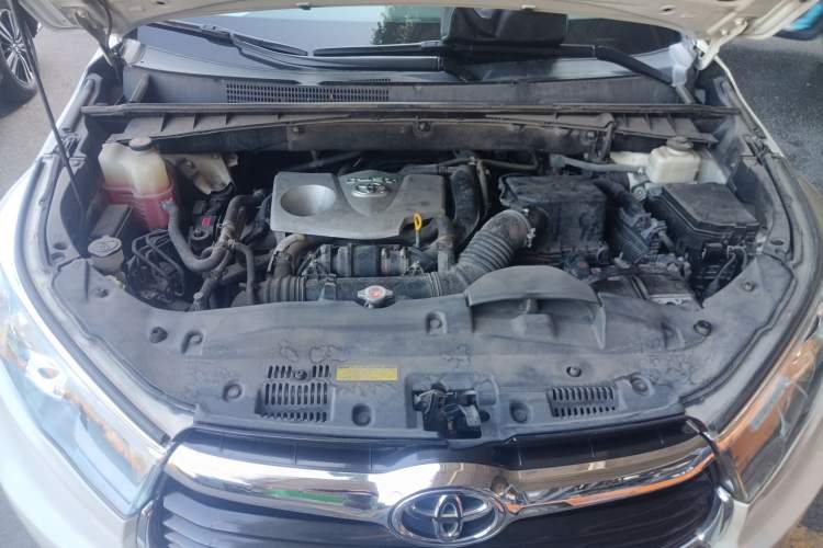 Used Toyota Highlander 2015 2.0T Four-Wheel Drive Luxury Edition 7-Seater Engine Bay