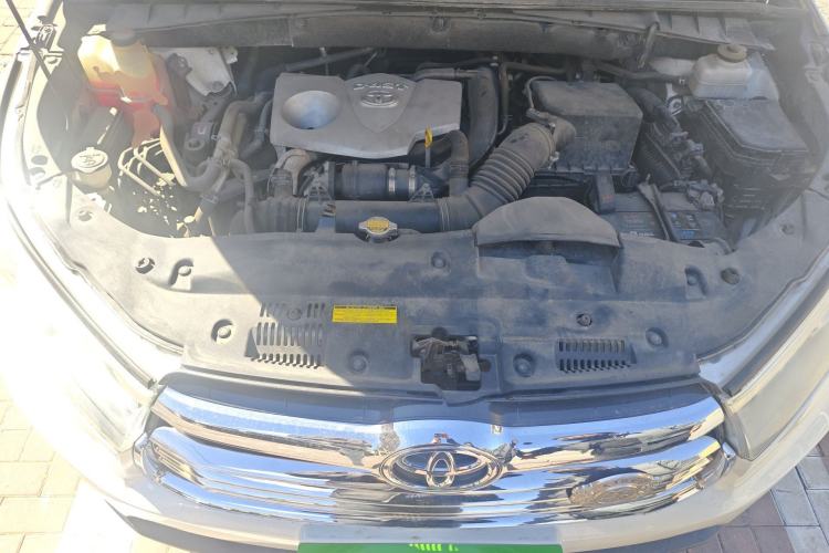 Used Toyota Highlander 2015 2.0T Four-Wheel Drive Luxury Edition 7-Seater Engine Bay