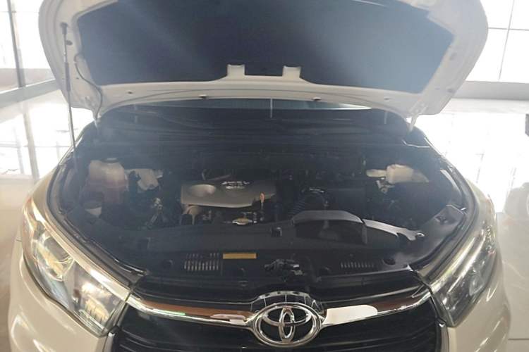 Used Toyota Highlander 2015 2.0T Four-Wheel Drive Luxury Edition 7-Seater Engine Bay