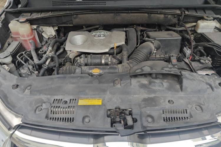 Used Toyota Highlander 2015 2.0T Four-Wheel Drive Ultimate Edition 7-Seater Engine Bay