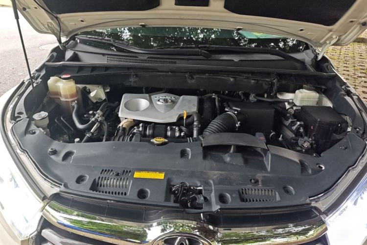 Used Toyota Highlander 2015 2.0T Four-Wheel Drive Luxury Edition 7-Seater Engine Bay