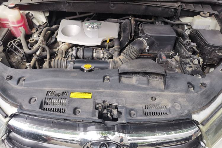 Used Toyota Highlander 2015 2.0T Four-Wheel Drive Luxury Edition 7-Seater Engine Bay