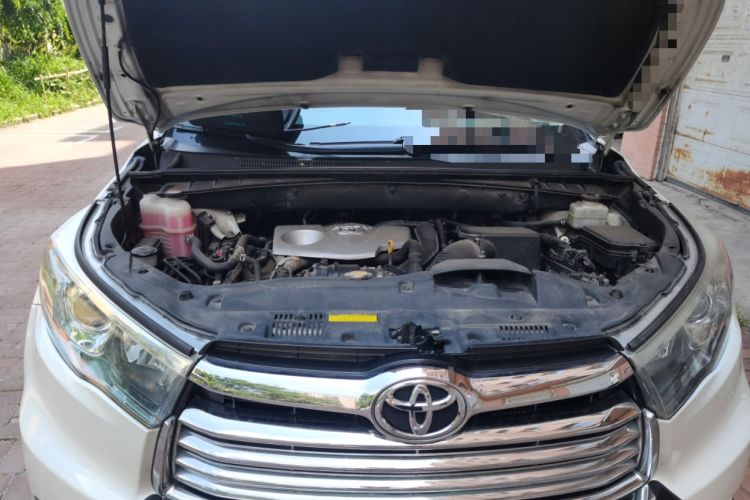 Used Toyota Highlander 2015 2.0T Four-Wheel Drive Luxury Edition 7-Seater Engine Bay