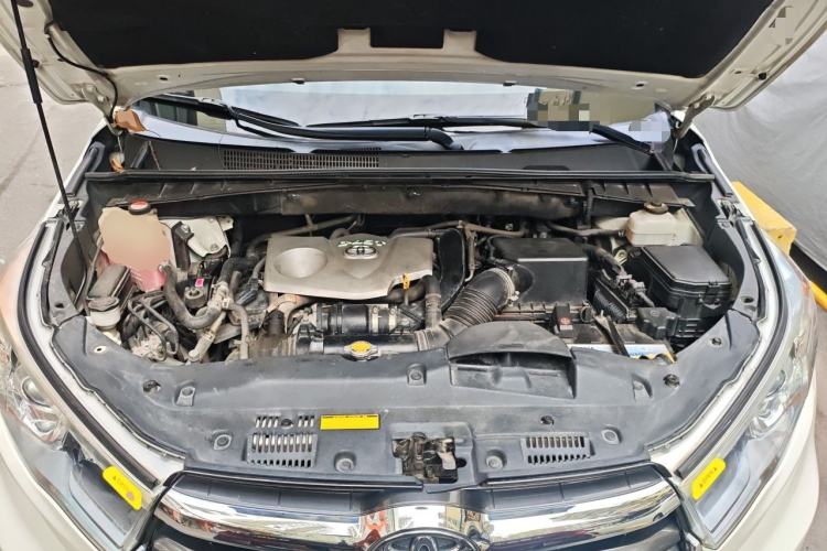 Used Toyota Highlander 2015 2.0T Four-Wheel Drive Luxury Edition 7-Seater Engine Bay