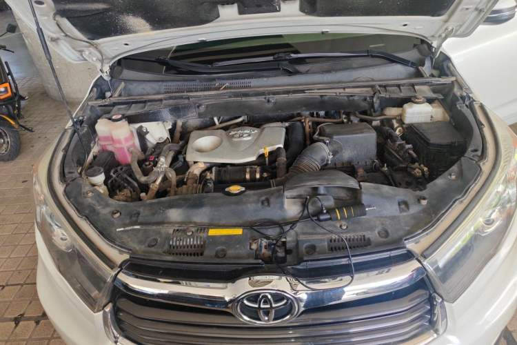 Used Toyota Highlander 2015 2.0T Four-Wheel Drive Luxury Edition 7-Seater Engine Bay