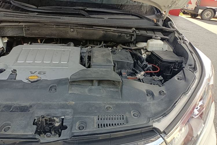 Used Toyota Highlander 2015 3.5L 4x4 Luxury Edition 7-seater Engine Bay Left