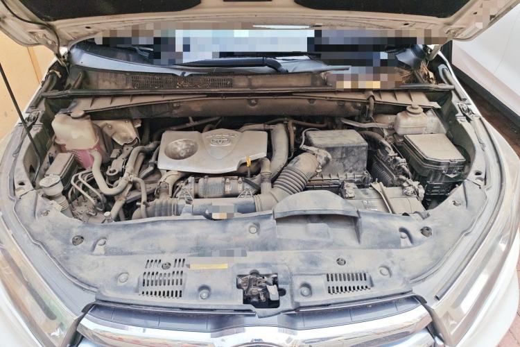 Used Toyota Highlander 2015 2.0T Four-Wheel Drive Luxury Edition 7-Seater Engine Bay