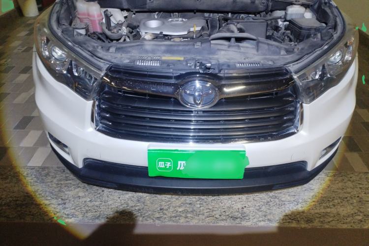 Used Toyota Highlander 2015 2.0T Four-Wheel Drive Luxury Edition 7-Seater Engine Bay