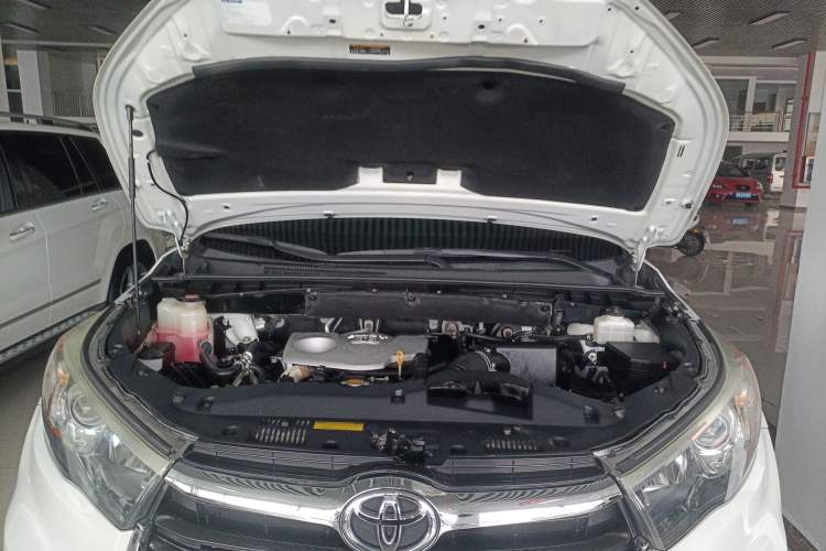 Used Toyota Highlander 2015 2.0T Four-Wheel Drive Luxury Edition 7-Seater Engine Bay