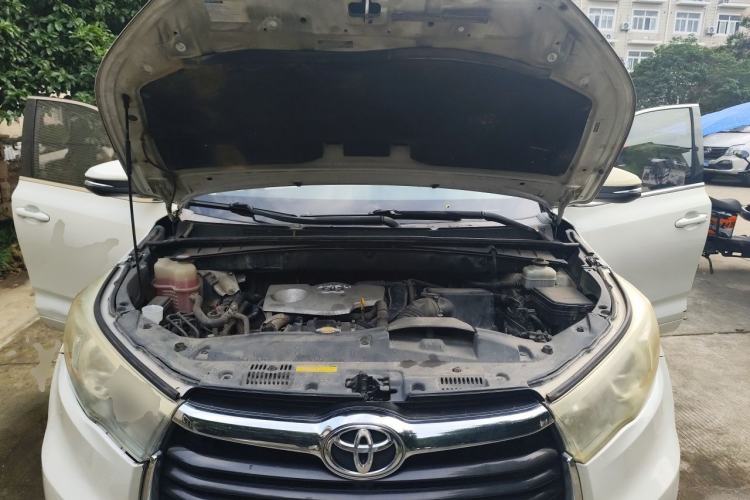 Used Toyota Highlander 2015 2.0T Four-Wheel Drive Luxury Edition 7-Seater Engine Bay