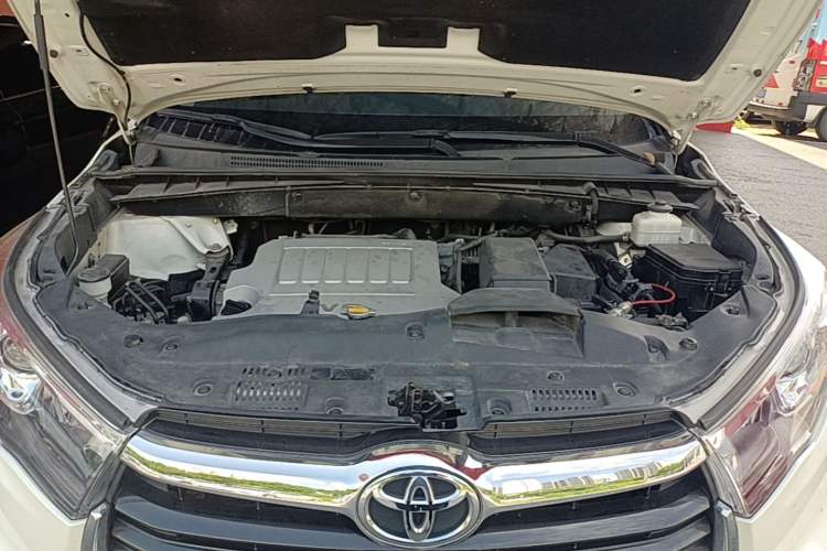 Used Toyota Highlander 2015 3.5L 4x4 Luxury Edition 7-seater Engine Bay