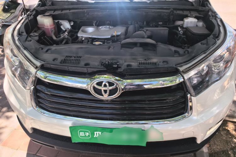 Used Toyota Highlander 2015 2.0T Four-Wheel Drive Luxury Edition 7-Seater Engine Bay