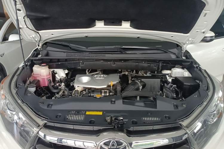 Used Toyota Highlander 2015 2.0T Four-Wheel Drive Luxury Edition 7-Seater Engine Bay