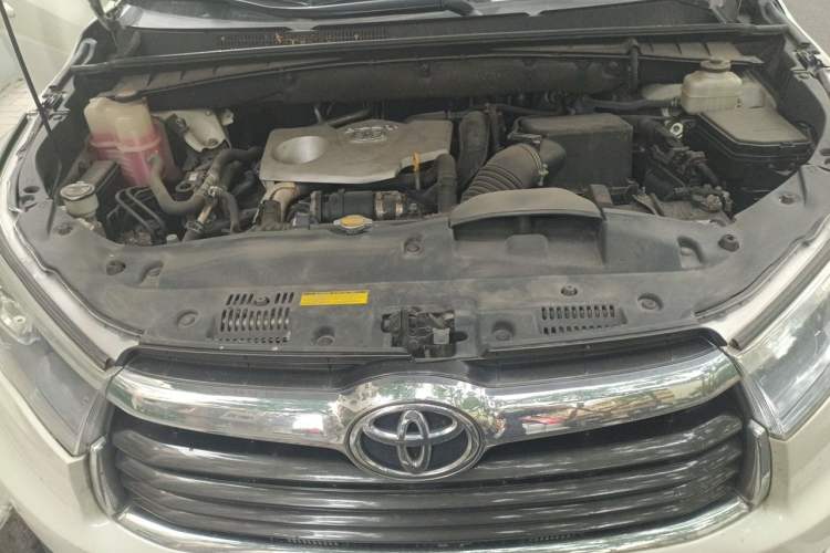 Used Toyota Highlander 2015 2.0T Four-Wheel Drive Luxury Edition 7-Seater Engine Bay