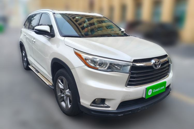 Used Toyota Highlander 2015 2.0T Four-Wheel Drive Luxury Navigation Version with 7 Seats Exterior 2