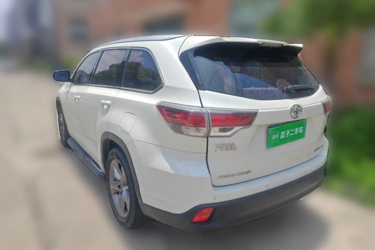 Used Toyota Highlander 2015 2.0T Four-Wheel Drive Luxury Edition 7-Seater Exterior 3