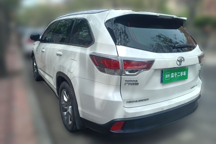 Used Toyota Highlander 2015 2.0T Four-Wheel Drive Luxury Edition 7-Seater Exterior 3